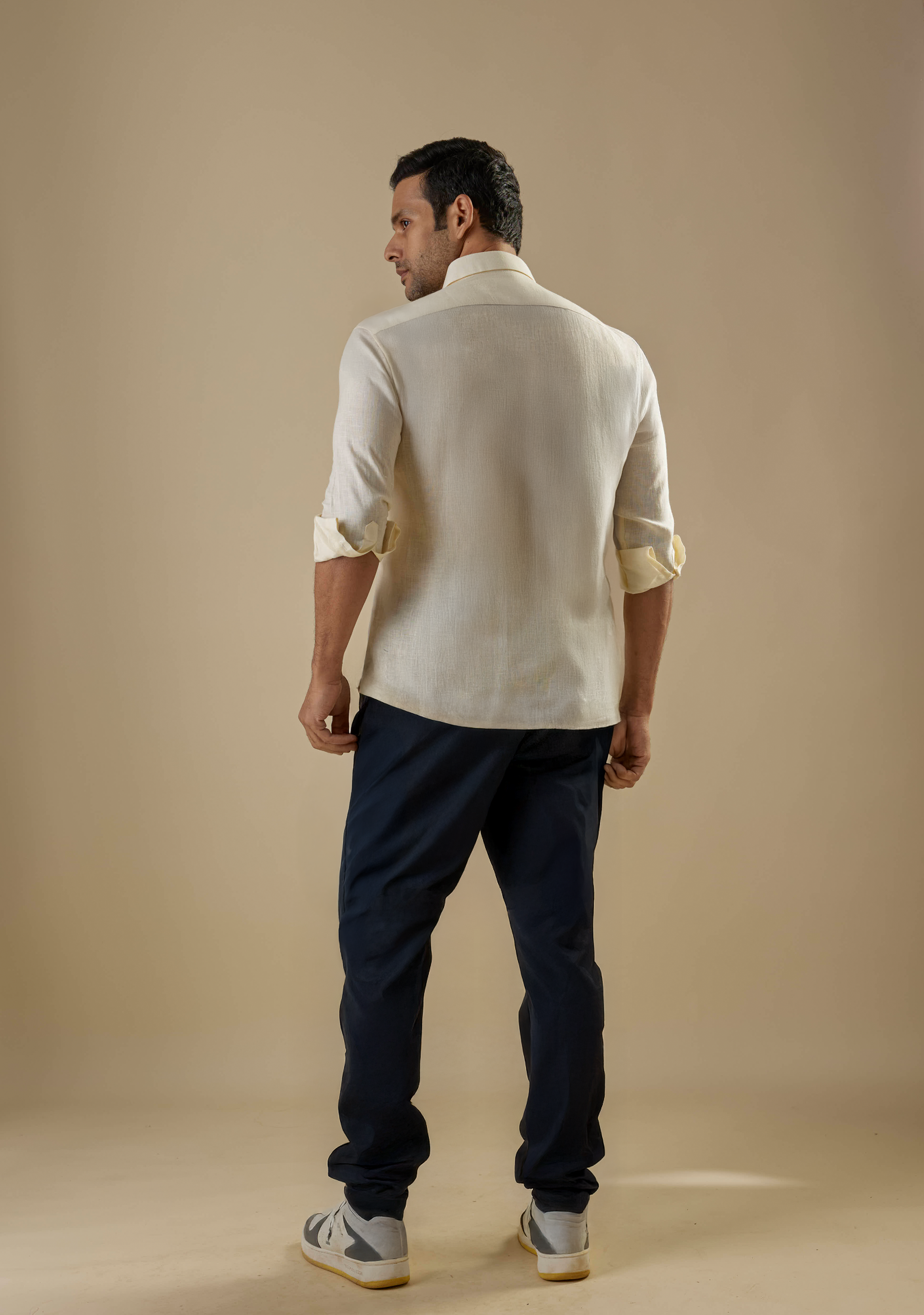 The Yellow Code – Men’s Linen Shirt by NoCuff