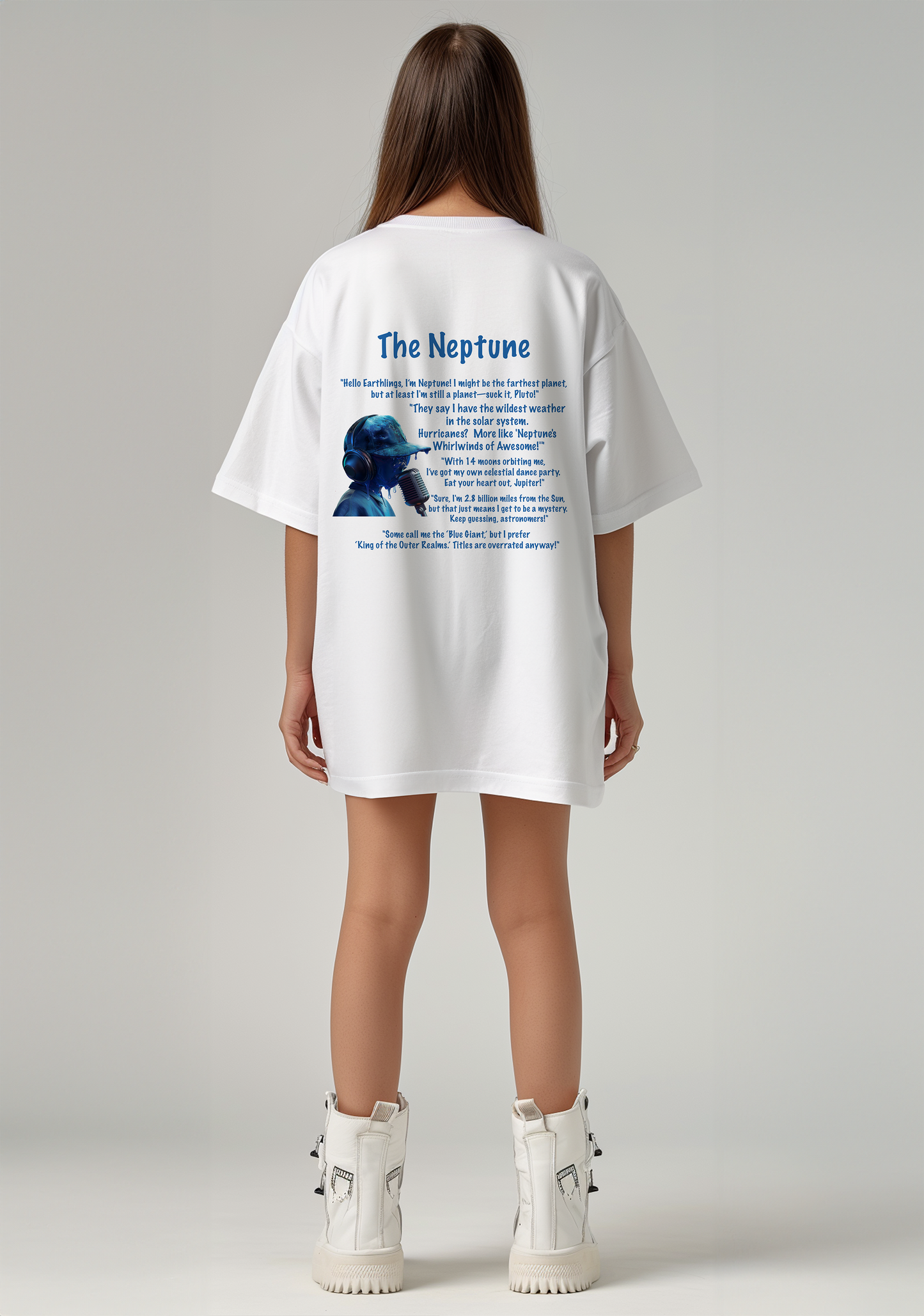 The Neptune - Oversized women's Tshirt