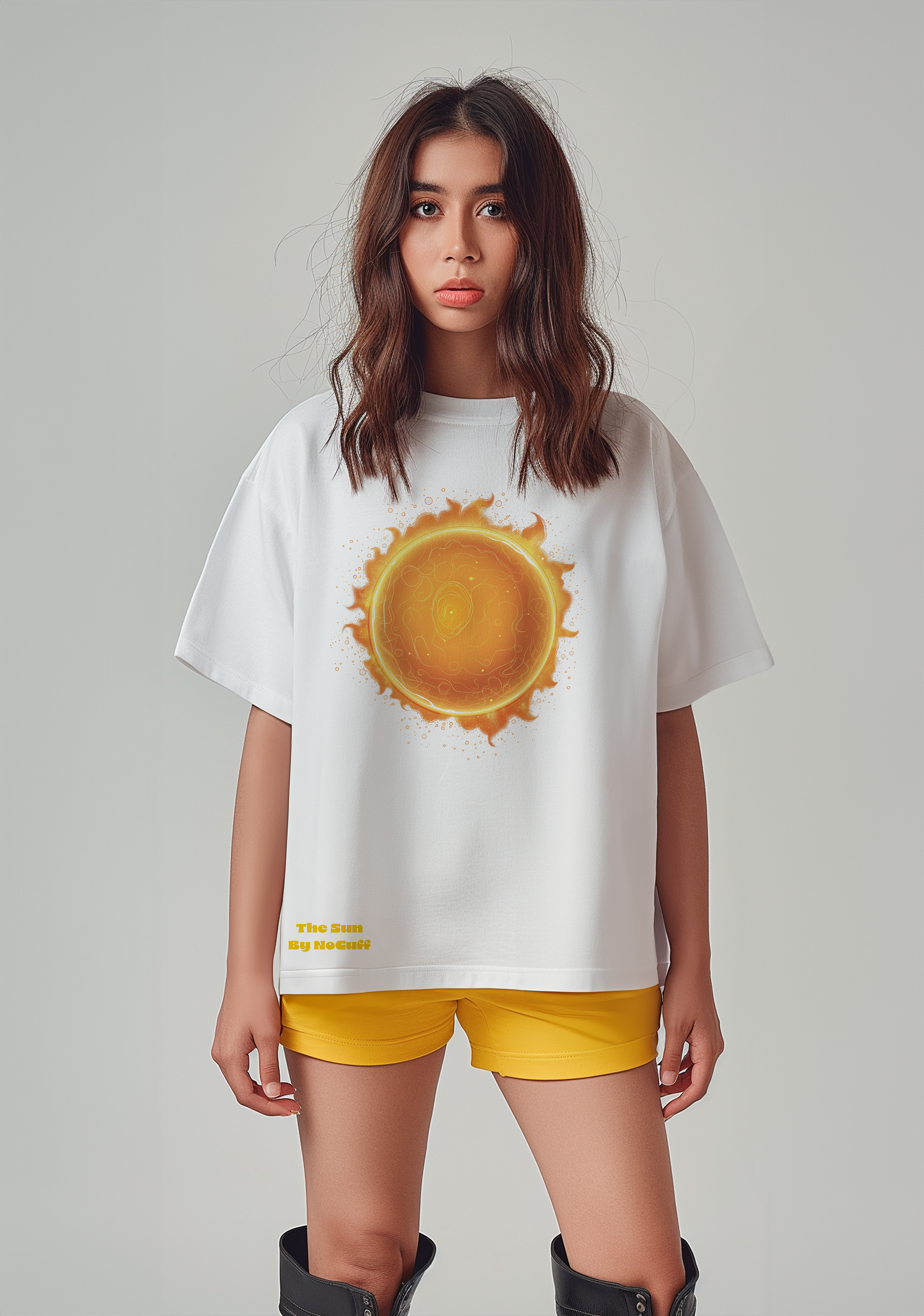 The Sun - Oversized women's Tshirt