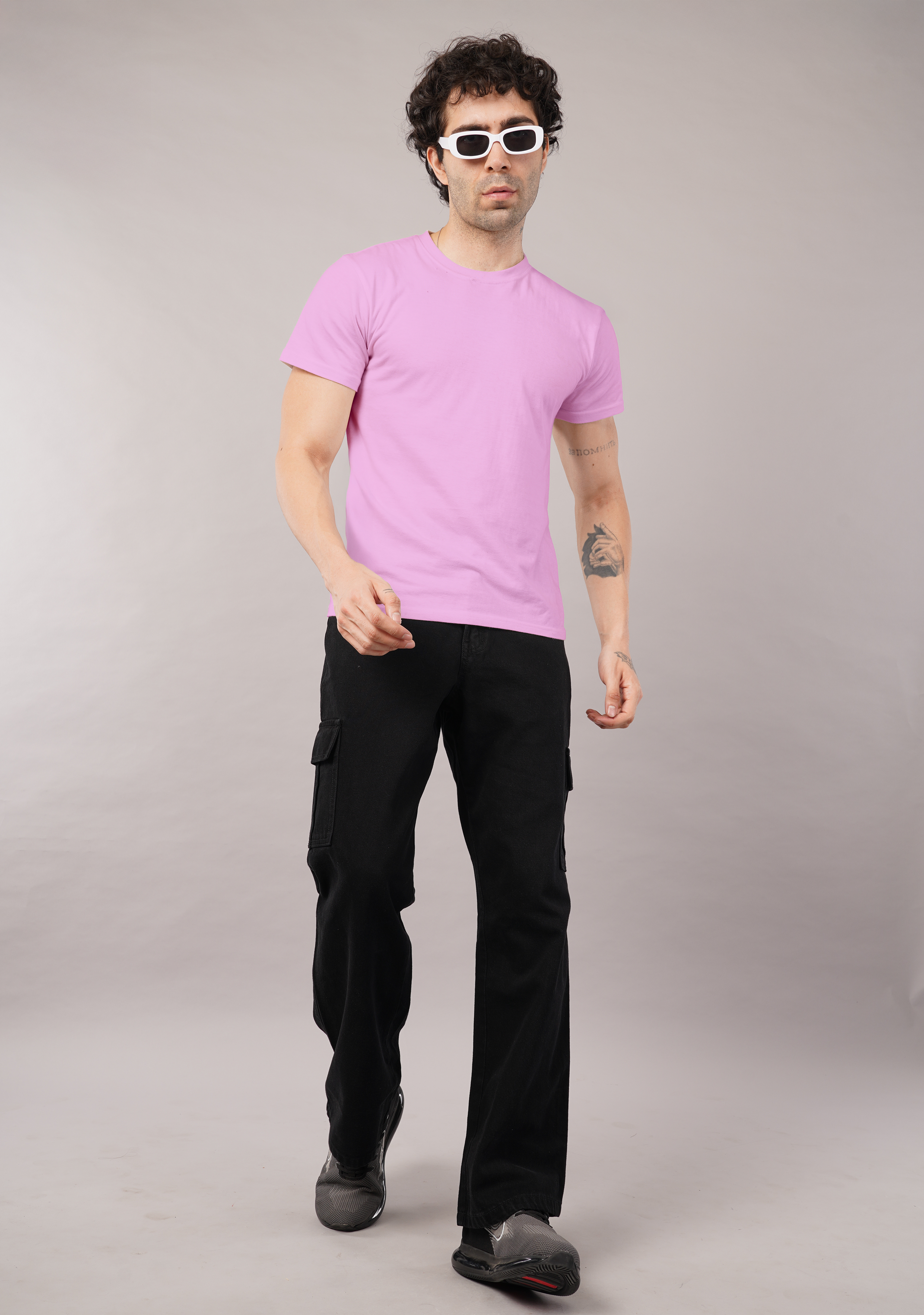 Essential Black Cargo Jeans